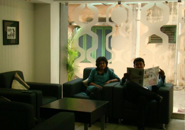 Hotel Oriental Inn Chennai Zewnętrze zdjęcie